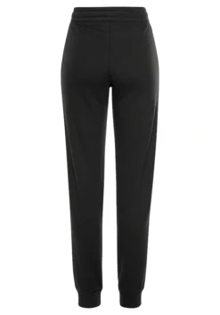 Bench. Loungehose, Mit Aufgesetzten Taschen -Bikini Mode Geschaft 06b917fc785801853b7ca01085bf16f3