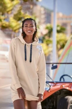 Bench. Sweatkleid, Mit Blumenprint -Bikini Mode Geschaft 086d8326b867e591b5d397e88b90b7f7