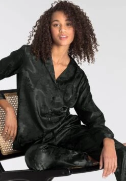 S.Oliver Pyjama, (2 Tlg., 1 Stück), Aus Gemustertem Satin -Bikini Mode Geschaft 0b7d1bfa28c4aafe474e658ef0c5ebfc