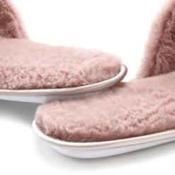 Vivance Hausschuh, Pantolette Mit Kuscheligem, Warmen Fellimitat VEGAN -Bikini Mode Geschaft 0c299805a6b87b7a5f8b68a0e94abdda