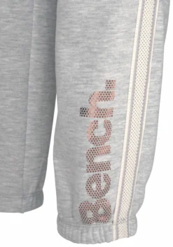 Bench. Relaxhose, Mit Gestreiftem Bund Und Glanzprint -Bikini Mode Geschaft 0c9d99536a7e0ea2106c5092b84f0e68