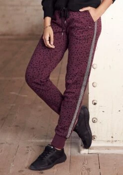 Buffalo Sweathose, Bündchen Mit Kordelzug Und Seitlichen Glitzerstreifen -Bikini Mode Geschaft 0d832459dfc94e6f326c16f13701cf2b