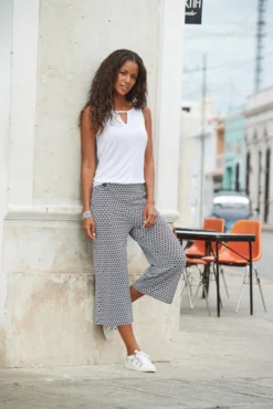 Buffalo Strandtop, Mit Leichter Raffung Am Ausschnitt -Bikini Mode Geschaft 15e92afb10f599afad066913326ef04c