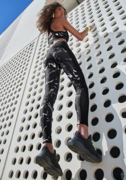 LASCANA ACTIVE Leggings »Black Marble«, Mit Mesh -Bikini Mode Geschaft 16709aea7e48c4f887fe674d8f22a5be