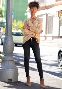 Buffalo Schlupfbluse, Mit Blümchenprint -Bikini Mode Geschaft 19fce5efad9080d6f1da4425ff3a8fb7