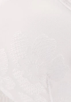 LASCANA Belle Affaire Bügel-BH, Aus Leicht Transparenter Stickerei Spitze, Sexy Dessous -Bikini Mode Geschaft 1a8396a933c5aab9dda45c40203f892e