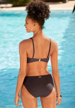 Vivance Bügel-Bandeau-Bikini, Mit Edlen Zierknöpfen -Bikini Mode Geschaft 1d3f3df720ac6f1f612cb86bb61dd3c0