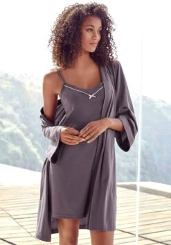 Vivance Dreams Negligé, Mit Kontrastpaspel-Details -Bikini Mode Geschaft 341db8c3373bcecfc86f1df14dd6354f