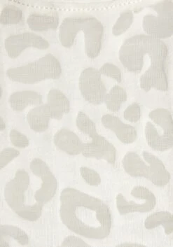 Bench. Funktionsshirt, Mit Leicht Transparentem Leomuster -Bikini Mode Geschaft 49a91f4c5d9f229c4f2e7a537449581f