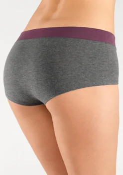 Bench. Panty, (Packung, 3 St.), Mit Weichem Bündchen Und Logodruck -Bikini Mode Geschaft 4a71702ed9ae63165e18af6e53c3fce0