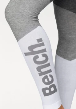 Bench. Strickleggings, Im Sportiven Colorblockdesign -Bikini Mode Geschaft 4bcdd0e1e9272d41d7afcfbb6143b992