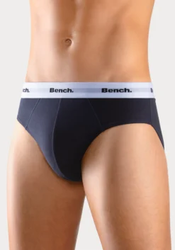 Bench. Slip, (Packung, 4 St.), Mit Kontrastfarbigem Webbündchen -Bikini Mode Geschaft 58bf2529ef7e6028ffd9fe07b652e35a