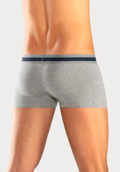 Bench. Hipster, (Packung, 4 St.), Mit Overlock-Nähten Vorn -Bikini Mode Geschaft 5e2ba28e4a040a914fd5dce7511a65cb