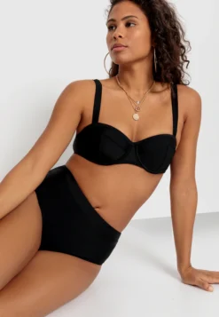 LSCN By LASCANA Bikini-Hose »Gina«, Mit Knappem Rückteil -Bikini Mode Geschaft 5f7f136554b8c562cd73f93a43a08808