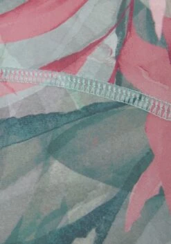 LASCANA ACTIVE Caprileggings, Mit Blätterdruck -Bikini Mode Geschaft 7b1a14c47b75d98087be32ceda53aece