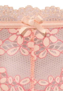 S.Oliver Stringpanty »Charlène«, Aus Zauberhafter Spitze -Bikini Mode Geschaft 7fe18fb32bf7c14a6a19f9702fe548d4