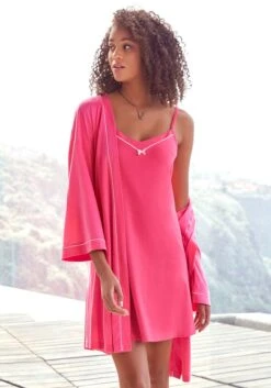 Vivance Dreams Negligé, Mit Kontrastpaspel-Details -Bikini Mode Geschaft 8265bb73fd7f52f8d75bdaf13108abe5