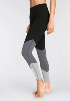 Bench. Leggings, Im Sportiven Colorblockdesign -Bikini Mode Geschaft 8787d7f3181ca34f27ced5e1a86351f3