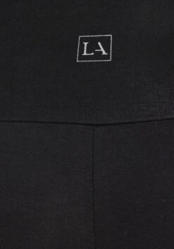 LASCANA ACTIVE Caprileggings, Mit Optischen Reflektortprint Und Handytasche -Bikini Mode Geschaft 900a023438e89bf40d50935903ed5d7b