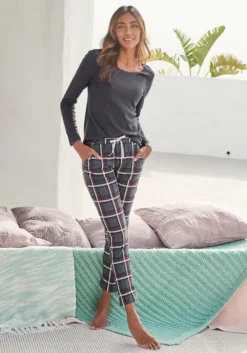 S.Oliver Pyjamaoberteil, Aus Pointellestrick -Bikini Mode Geschaft 90b2ac00250f5d682678aeb707ec23ca