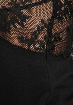 Bruno Banani Shorty, (2 Tlg., 1 Stück), Mit Schönen Spitzendetails -Bikini Mode Geschaft 921633a9d2d44755839f9bf0b6902072