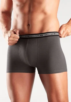 AUTHENTIC UNDERWEAR Boxer, (Packung, 4 St.), Schwarzer Webbund Mit Logoschriftzug -Bikini Mode Geschaft 92522c84183a75e0463d6168674def0f