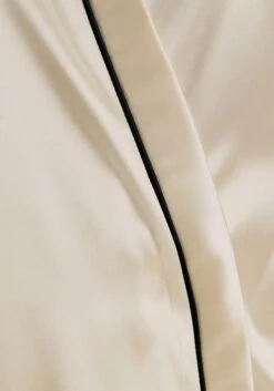 Bruno Banani Kimono, Mit Kontrastpaspel-Details -Bikini Mode Geschaft 938430cebd3d7e48fe73aa333ecd950f