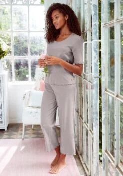 S.Oliver Pyjamahose, Mit Babylocksaum -Bikini Mode Geschaft 95c2a5936903ac8bda8f8e05234b0176