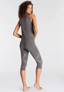 LASCANA ACTIVE Caprileggings, Mit Optischen Reflektortprint Und Handytasche -Bikini Mode Geschaft 9a0b2165d0b218d88923e8a0c25d71ed