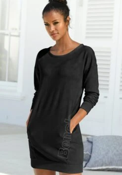 Bench. Sweatkleid, Mit Seitlichem Logoprint -Bikini Mode Geschaft 9e89e11e316c641e1dded57ad3e5201b