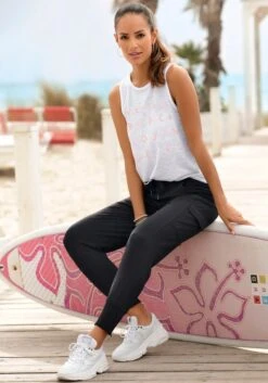 Venice Beach Jogginghose, Mit Seitlichen Taschen Am Bein -Bikini Mode Geschaft a1a575c5fb95da86bddb550846675b93