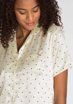 S.Oliver Shorty, (2 Tlg., 1 Stück), Aus Gemustertem Satin -Bikini Mode Geschaft a2356ec1a8c7b22cd96e66fad6a8de6b