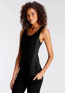 LASCANA ACTIVE Funktionsshirt, Mit Optischem Reflektorprint -Bikini Mode Geschaft a4e6e748b0ce672cf839192e35f73f93