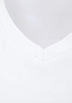 Bruno Banani T-Shirt, (3 Tlg., 3er-Pack), Mit V-Ausschnitt, Perfekte Passform, Aus Elastischer Baumwolle -Bikini Mode Geschaft ab88801602d76d7407b34302d1f44c95