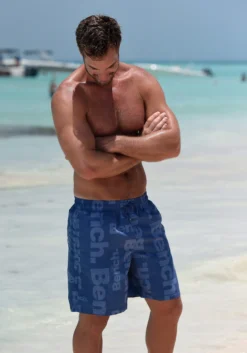 Bench. Badeshorts, Kurze Oder Lange Form