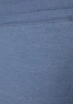 Bench. Relaxshorts, Mit Kurzen Seitenschlitzen -Bikini Mode Geschaft aca9e622322a34a8a93d76fae88fa712