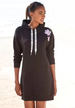 Bench. Sweatkleid, Mit Blumenprint Auf Der Schulter -Bikini Mode Geschaft ad661c131d4598af488e073f77834d5f