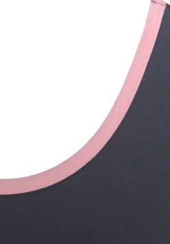 Peanuts Sleepshirt, Mit Großem Snoopy-Motiv -Bikini Mode Geschaft b06d74b8bfc52fed9e808b681745c0f4