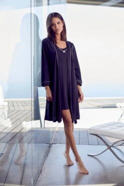 Vivance Dreams Kimono, (1 St.), Mit Kontrastpaspel-Details -Bikini Mode Geschaft b829e7ce4071f1c5061ecadadcdcda0f