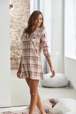 H.I.S Nachthemd, (1 Tlg.), Aus Flanell Im Karo-Design 34 H.I.S Nachthemd, (1 Tlg.), Aus Flanell Im Karo-Design -Bikini Mode Geschaft ba6ab94d5869326ae3d7c81040f73b71