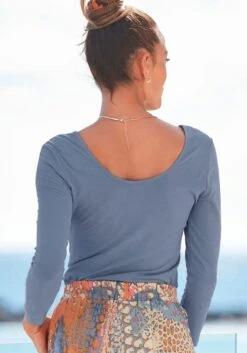 Buffalo Langarmshirt, Mit Modischem Karree-Ausschnitt -Bikini Mode Geschaft bd7b4f595f3b1847217871d36e9c01f3