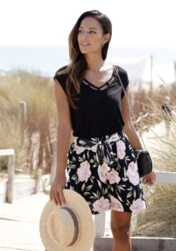 S.Oliver T-Shirt, Mit Zierbändern Am Ausschnitt -Bikini Mode Geschaft bda4622690e539cf675fa6e91fc16551