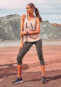 LASCANA ACTIVE Caprileggings, Mit Allover Druck -Bikini Mode Geschaft c7770fb4079cd8887d6c4c7b95f33d75