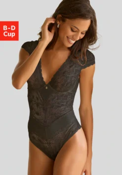 S.Oliver Body »Adèle«, Aus Dezent Transparenter, Floraler Spitze, Sexy Dessous