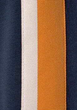 Bench. Sweatshirt, Mit Kontrastlogoprint -Bikini Mode Geschaft cc9542acbccec3c7bc17ef8e3f393937