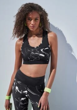 LASCANA ACTIVE Funktionsshirt »Black Marble«, Mit Racerback Und Mesh -Bikini Mode Geschaft ccf36947eb199a0f740e6d51c2ee92b9