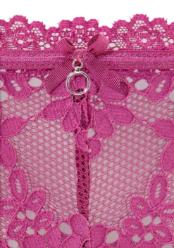 S.Oliver Stringpanty »Charlène«, Aus Zauberhafter Spitze -Bikini Mode Geschaft ccf7cb6803ce5ed9a5357dc73912535c