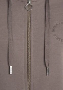 Bench. Kapuzensweatjacke, Mit Runder Logostickerei 28 Bench. Kapuzensweatjacke, Mit Runder Logostickerei -Bikini Mode Geschaft d1b9d0ae3a5ccd52f897fed3b6de076a