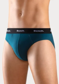 Bench. Slip, (Packung, 4 St.), Mit Kontrastfarbigem Webbündchen -Bikini Mode Geschaft d44cecaebce5c237634568f381683e66