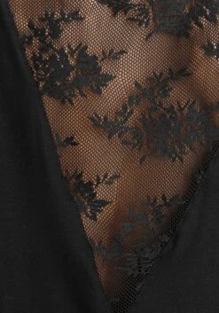 Bruno Banani Pyjama, (2 Tlg., 1 Stück), Mit Schönen Spitzendetails -Bikini Mode Geschaft d5d2c2ba2c22174d4905336c0b465370